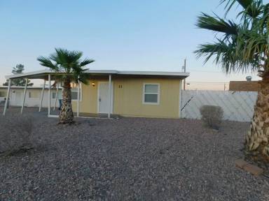 Main picture of 11 New Mexico Way