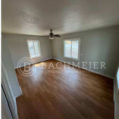 Main picture of 514-39 SW 15th St