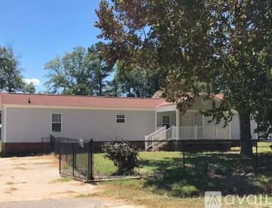 Main picture of 308 E Chapel View Dr