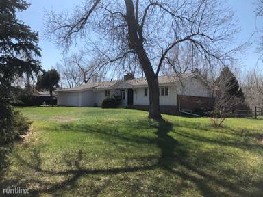 Main picture of 1865 Michael Ln