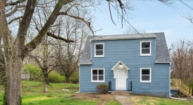Main picture of 9205 E 27th Ter