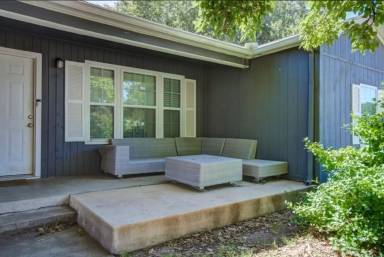 Main picture of 3815 31st St