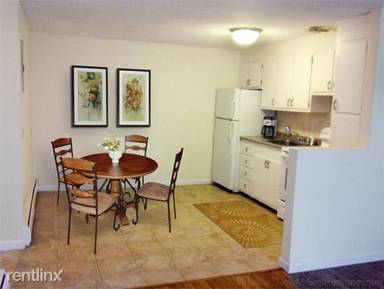 Main picture of 110 Babcock St