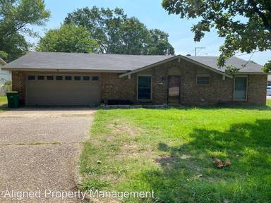 Main picture of 8600 Northgate Dr