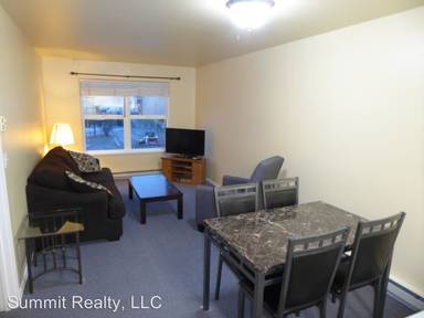 Main picture of 317 S Franklin St