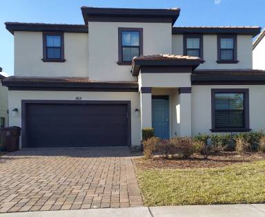 Main picture of 162 Angelas Ave