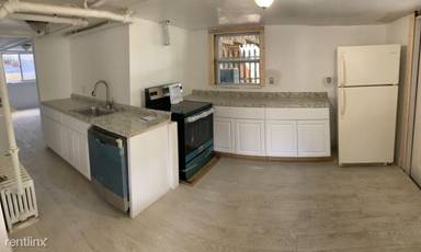 Main picture of 7903 Holstein St