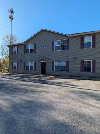 Main picture of 215 S Hudson St