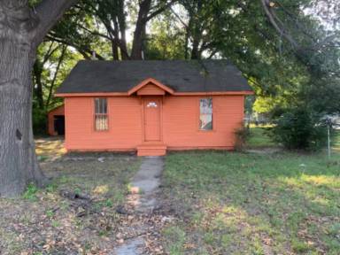 Main picture of 3088 Harvester Ln E