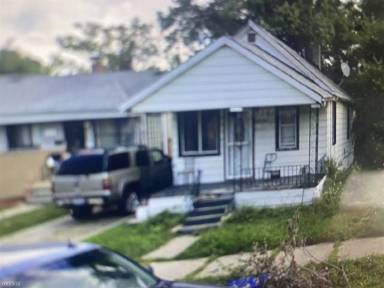 Main picture of 18084 Justine St