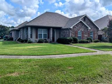 Main picture of 112 Wind Haven Ln
