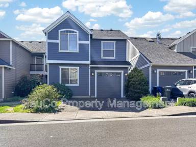 Main picture of 727 NE 65th Ct