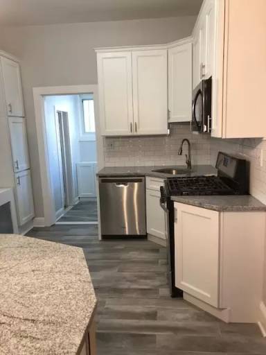 Main picture of 129 N Highland Ave