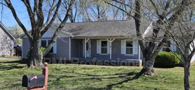 Main picture of 831 Greenfield Ct