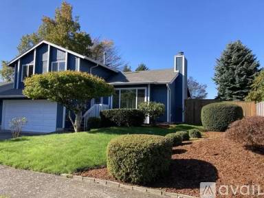 Main picture of 2511 NE 161st Ave