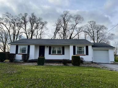 Main picture of 7380 Township Road 212