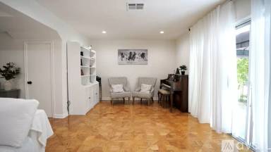Main picture of 6262 Morse Ave