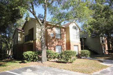 Main picture of 8630 Mallard Reserve Dr