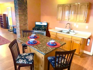 Main picture of 206 California Ave