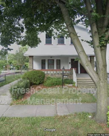 Main picture of 3402 E 145th St