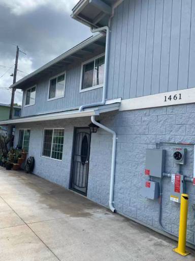 Main picture of 1461 Kamehameha IV Rd