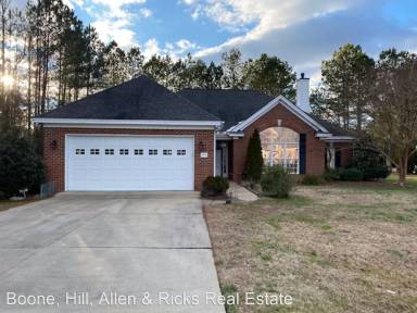 Main picture of 444 Somerset Way