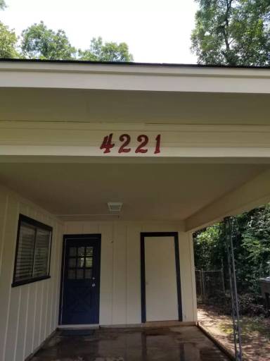 Main picture of 4217 Helene St