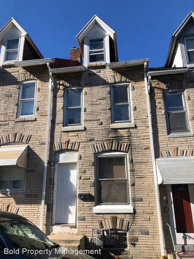 Main picture of 552 Wunder St