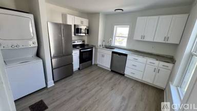 Main picture of 23 Oak St