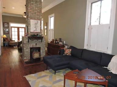 Main picture of 636 Napoleon St