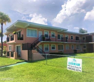 Main picture of 1959 N Glades Dr