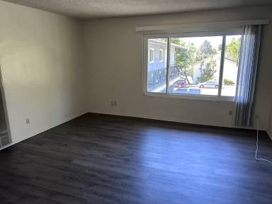 Main picture of 650 Graves Ave