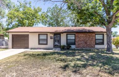 Main picture of 4147 Scarlet Oak Dr