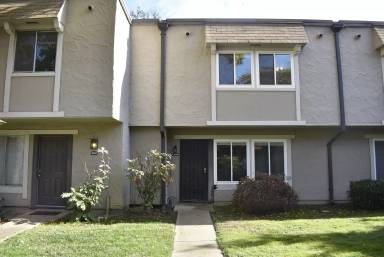 Main picture of 8836 La Riviera Dr