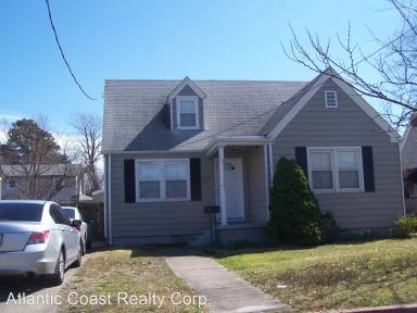 Main picture of 2716 Tidewater Dr