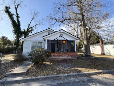 Main picture of 1005 Amaranth Ave