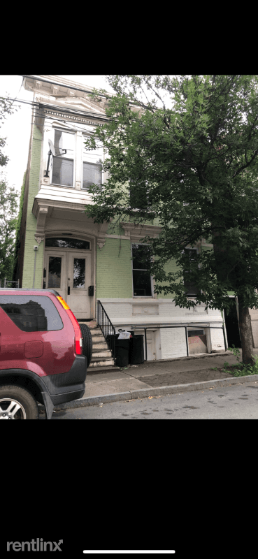 Main picture of 3038 6th Ave