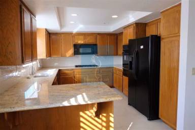 Main picture of 2105 Rockefeller Ln