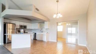Main picture of 2108 NE 15th Ln