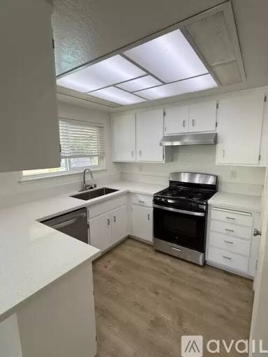 Main picture of 6497 Dowel Dr