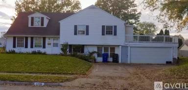 Main picture of 2306 N Pine St