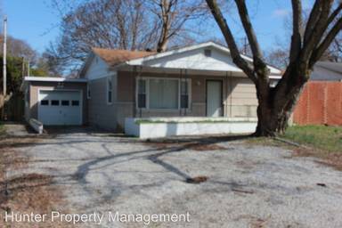 Main picture of 1471 E Whiteside St