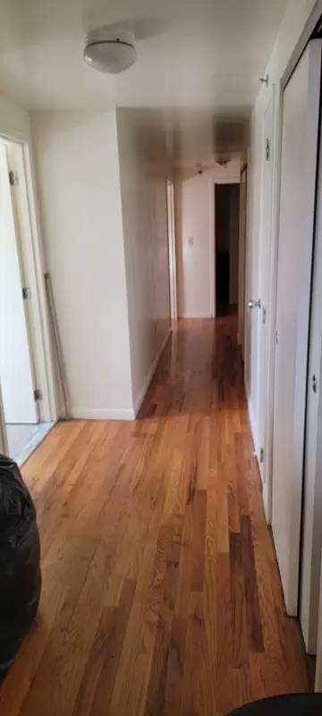 Main picture of 3000 Park Ave