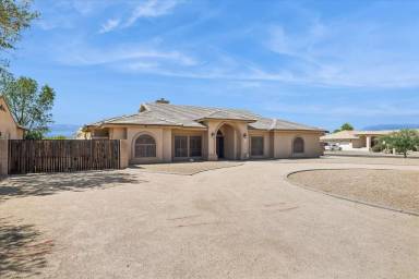 Main picture of 9033 W Patrick Ln