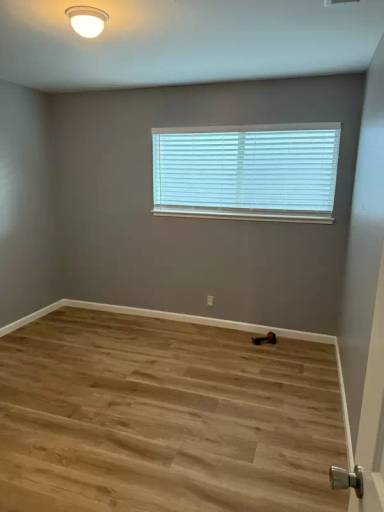 Main picture of 661 Oldham Way