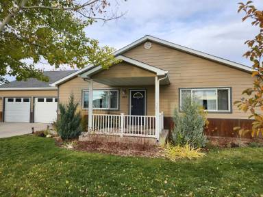 Main picture of 103 Lilac Ave