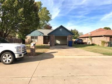 Main picture of 618 W 19th St S