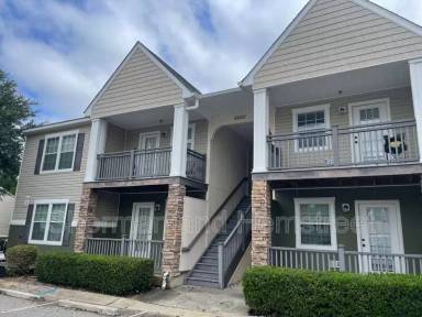 Main picture of 3600 London Ct