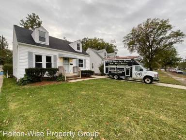 Main picture of 14220 Brunswick Ave