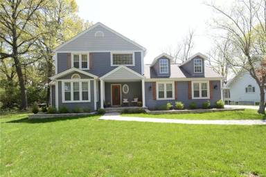 Main picture of Lindell Terrace Condominium